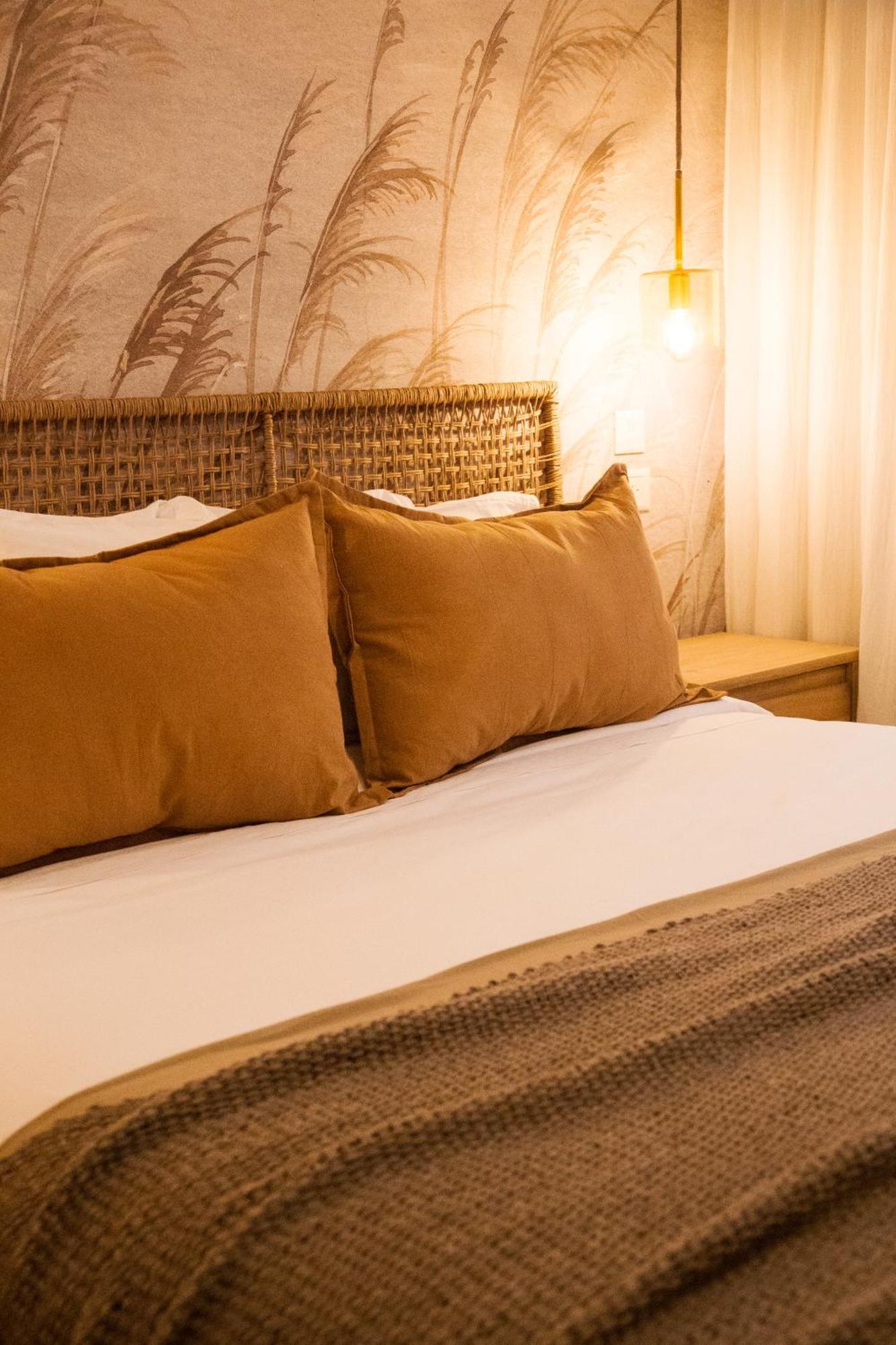 Los Guindos Apart El Calafate Ngoại thất bức ảnh